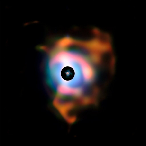 Haz clic en la imagen para ampliar  Nombre:	Betelgeuse polvo.jpg Vitas:	0 Tamaño:	102,9 KB ID:	345518
